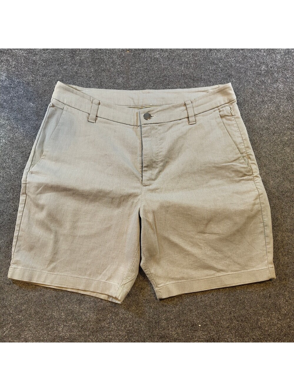 Lululemon Men’s Utilitech Twill Shorts 31 Khaki Cotton Stretch